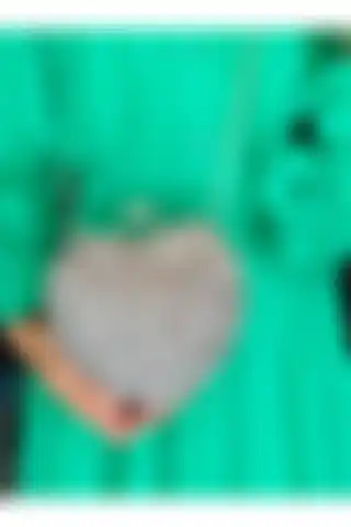 Mıchael Polo ve ROZA CANTA: Kadın Abiye Çantaları Karşılaştırması