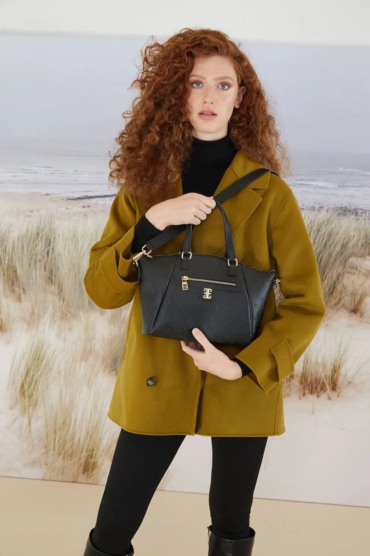 Pierre Cardin Floater Siyah Kadın Omuz Çantası ile Günlük Şıklık