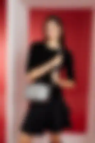 Pierre Cardin Küçük Alfabe Platin Kadın Omuz Çantası Özellikleri ve Kullanımı