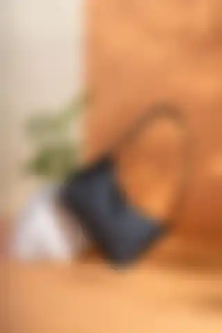 Lucky Bees Desenli Baget Kadın El ve Omuz Çantası İncelemesi ile Detaylar