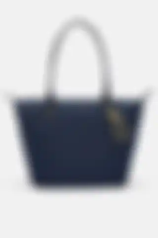 Pull & Bear Dekoratif Süslü Naylon Tote Çanta Özellikleri ve Kullanım Alanları