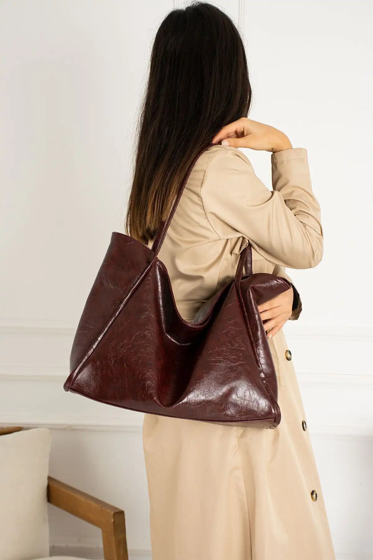 HONEY BAG Ruby Model Kadın Çantası: Şıklık ve Fonksiyonelliği Bir Arada Sunuyor