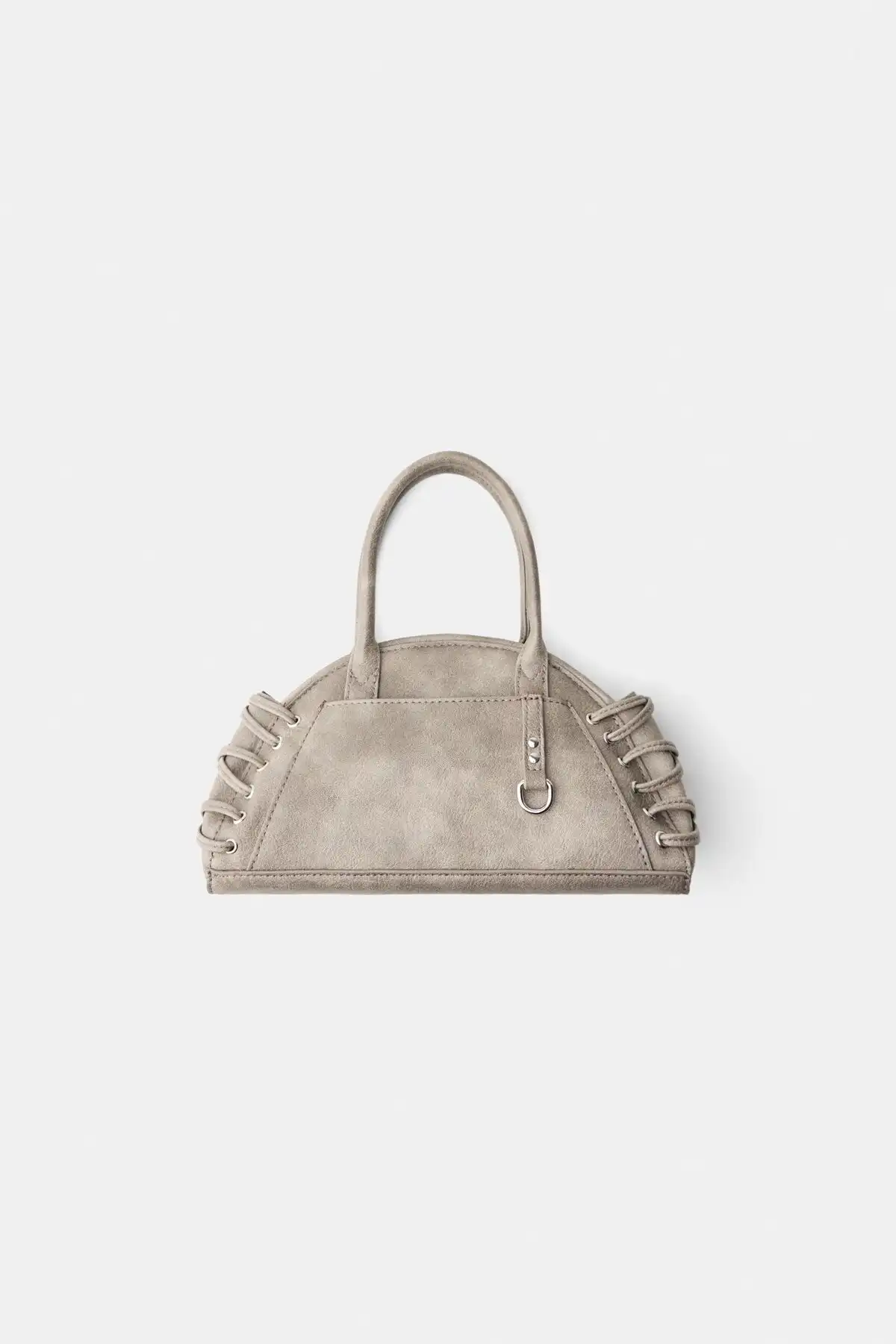 Bershka Mini Boston Çanta: Modern Tasarım ve Kullanışlılık Özellikleri