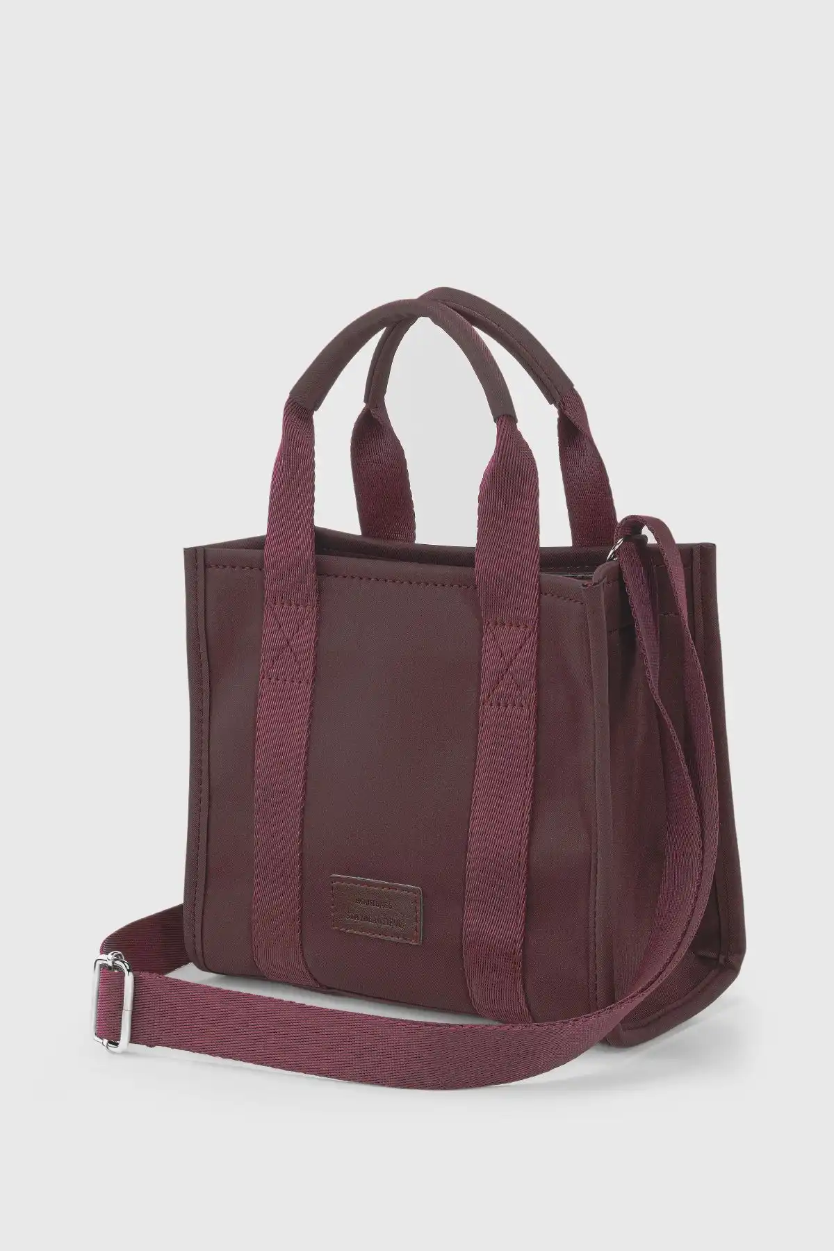Housebags Kadın Bordo Suya Dayanıklı Tote Çanta 245: Şıklığın Buluşma Noktası