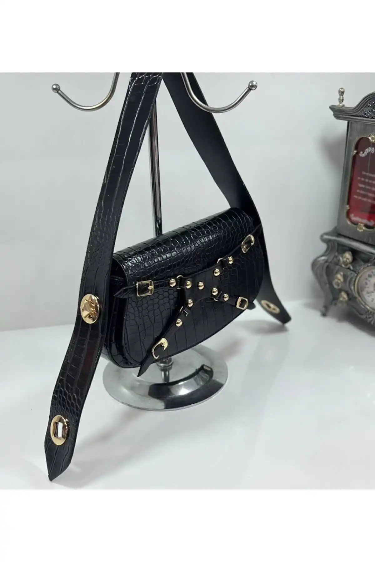 MODA LİLAS Kadın Kroko Model Siyah El ve Omuz Çantası Tanıtımı