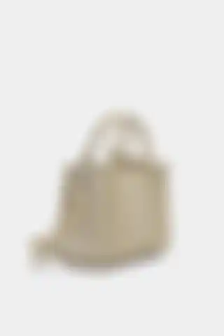 Pull & Bear Mini Tote Çanta: Şıklık ve Fonksiyonelliği Bir Araya Getiriyor
